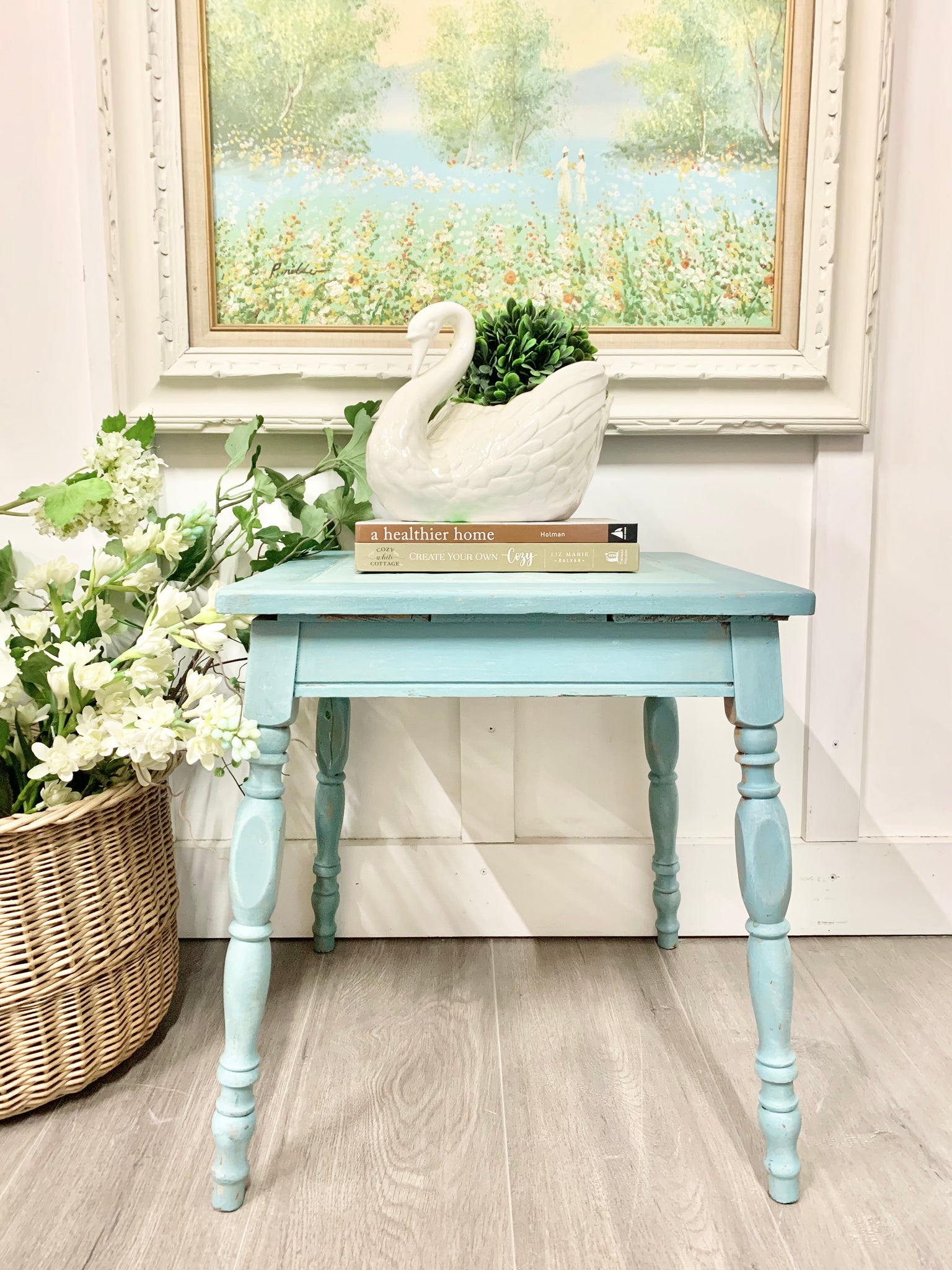 Blue Shabby Chic Table