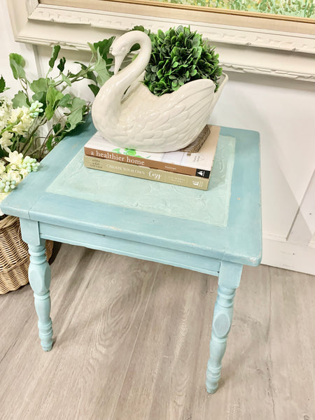 Blue Shabby Chic Table