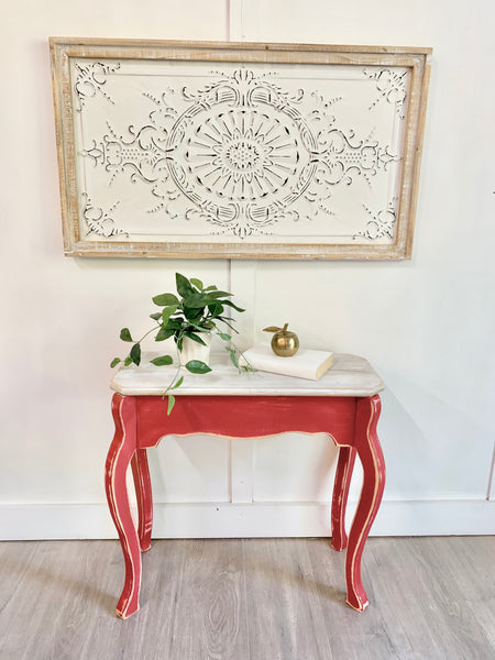 Red & white entry table